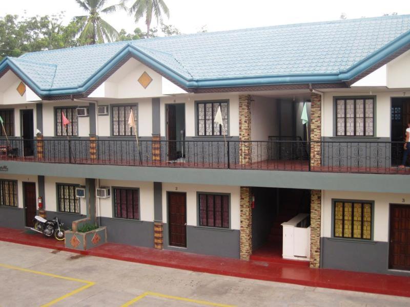 Jared Suites Upper Digos Buitenkant foto