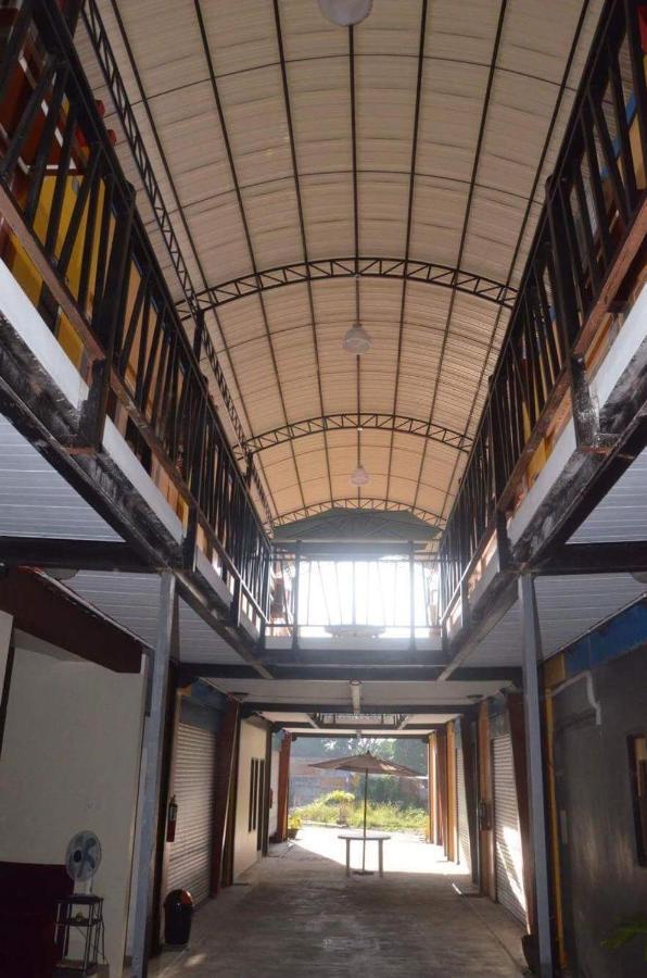 Jared Suites Upper Digos Buitenkant foto