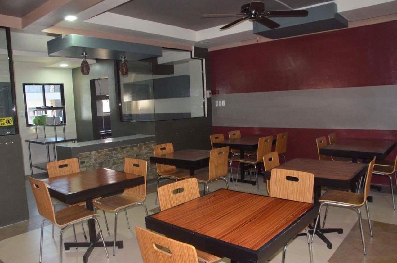 Jared Suites Upper Digos Buitenkant foto