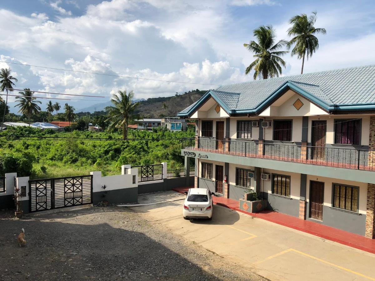 Jared Suites Upper Digos Buitenkant foto