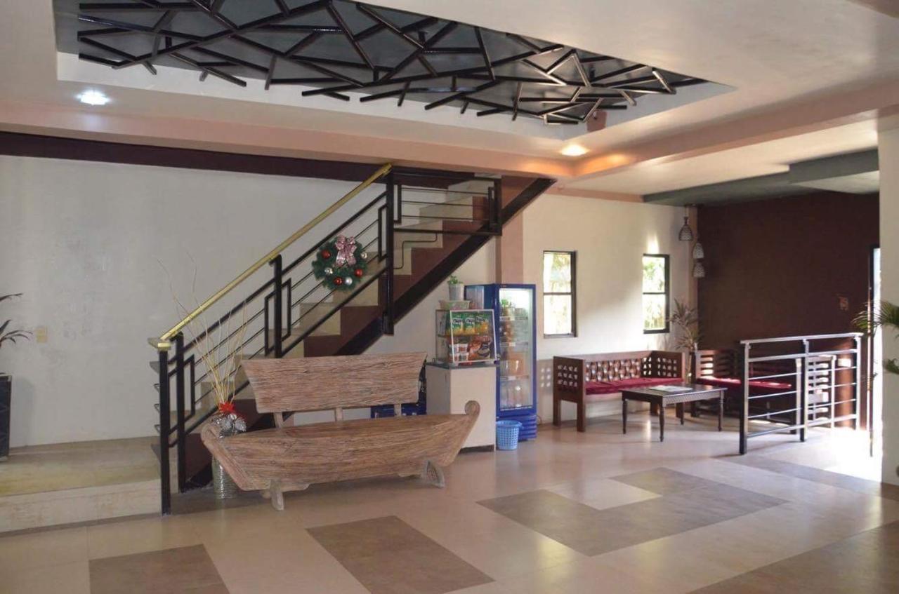 Jared Suites Upper Digos Buitenkant foto