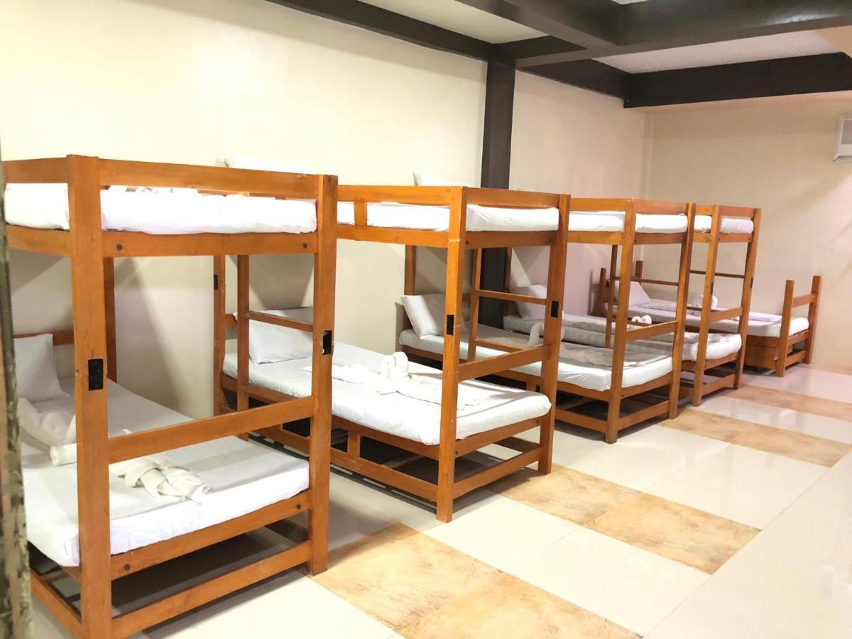 Jared Suites Upper Digos Buitenkant foto